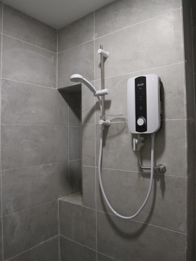 Roxy Sematan Villa & Townhouse Екстер'єр фото