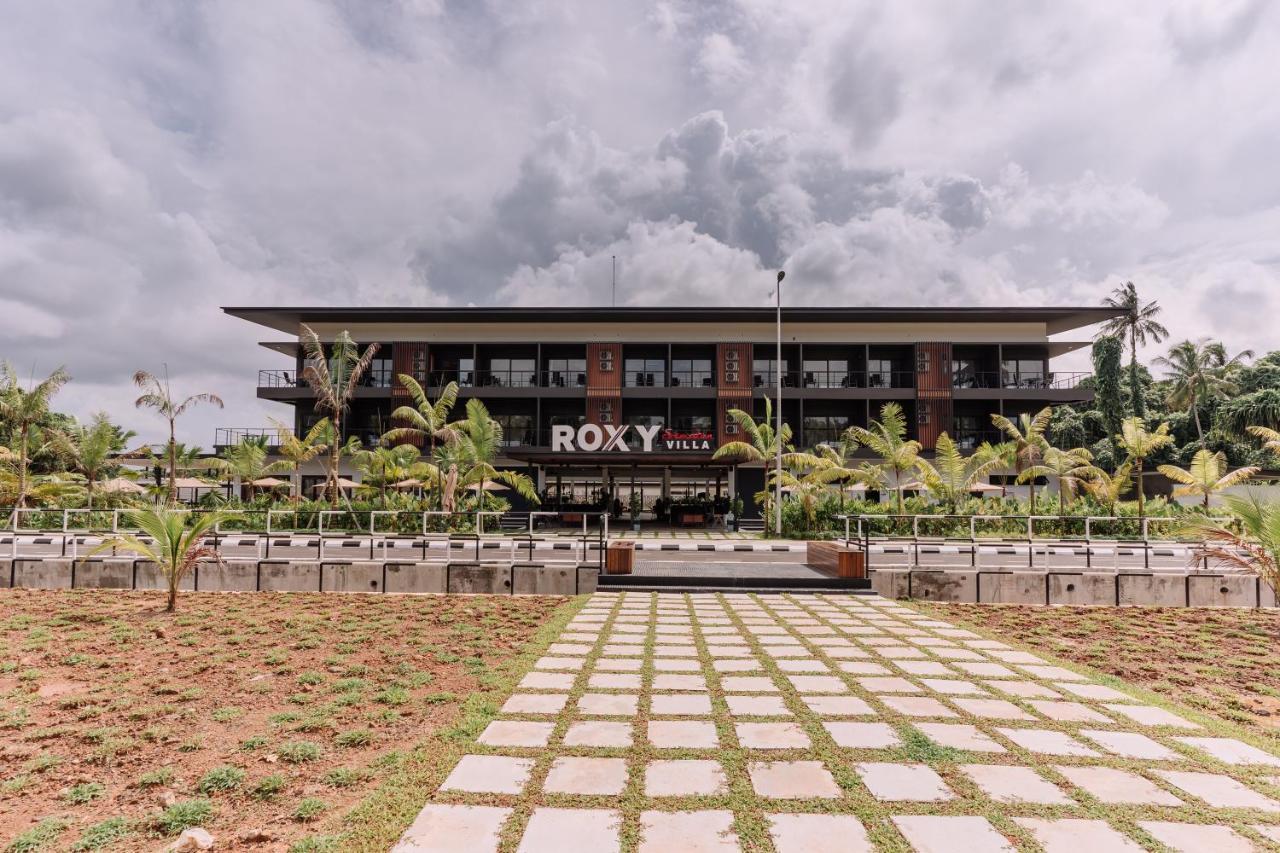 Roxy Sematan Villa & Townhouse Екстер'єр фото