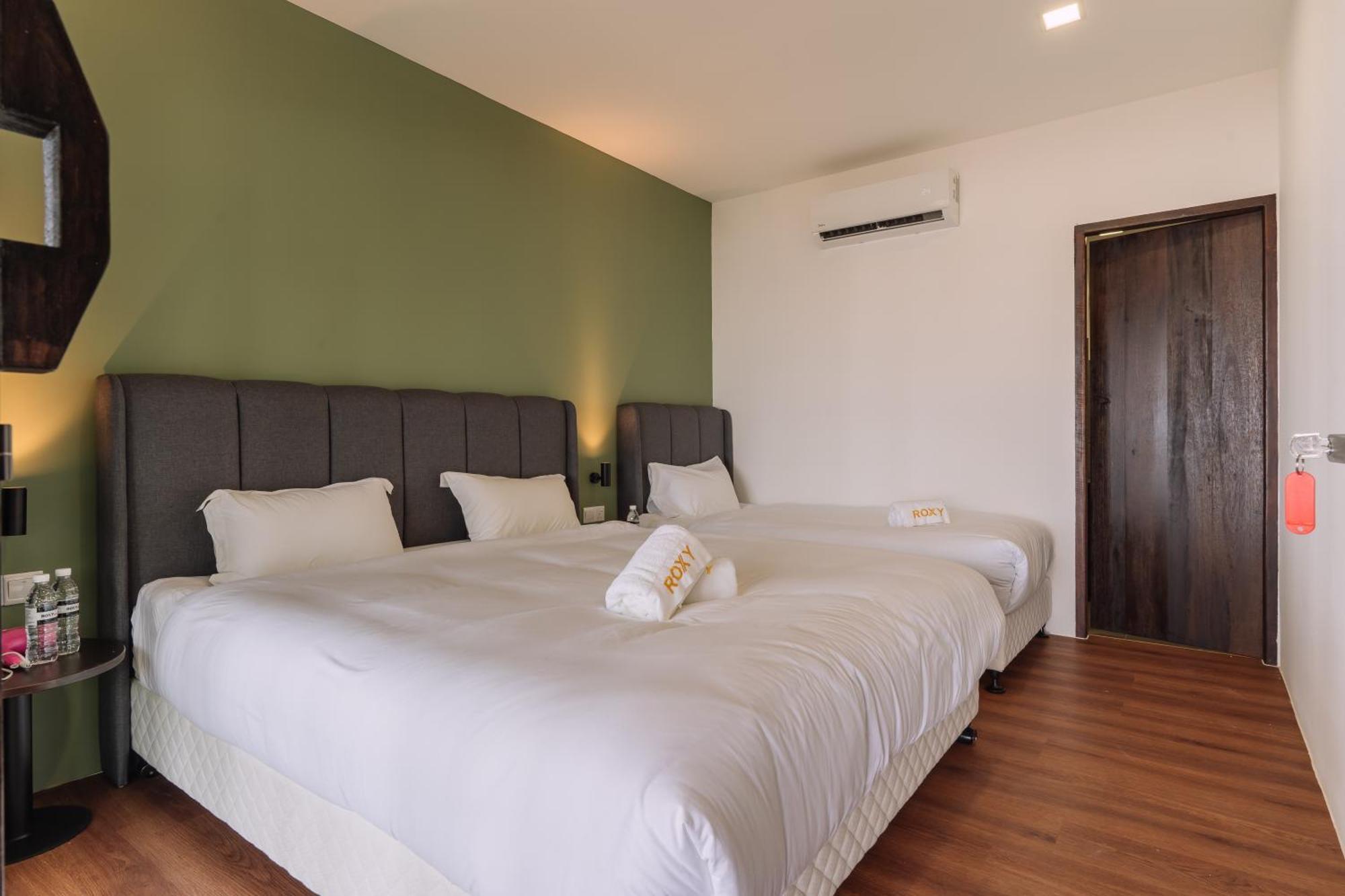 Roxy Sematan Villa & Townhouse Екстер'єр фото
